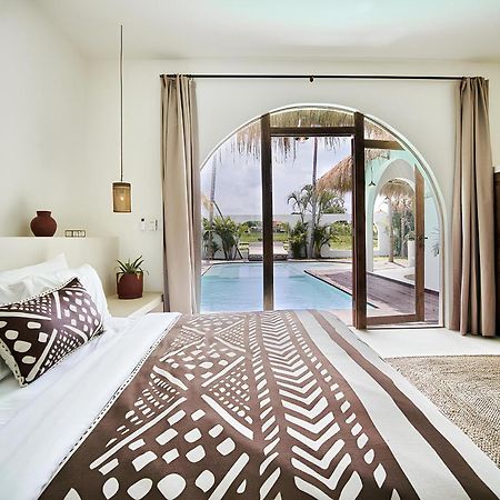 Villa Casa Luna Canggu เกอโรโบกัน ภายนอก รูปภาพ