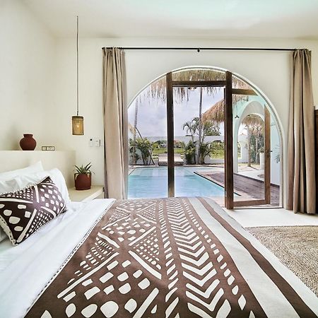 Villa Casa Luna Canggu เกอโรโบกัน ภายนอก รูปภาพ