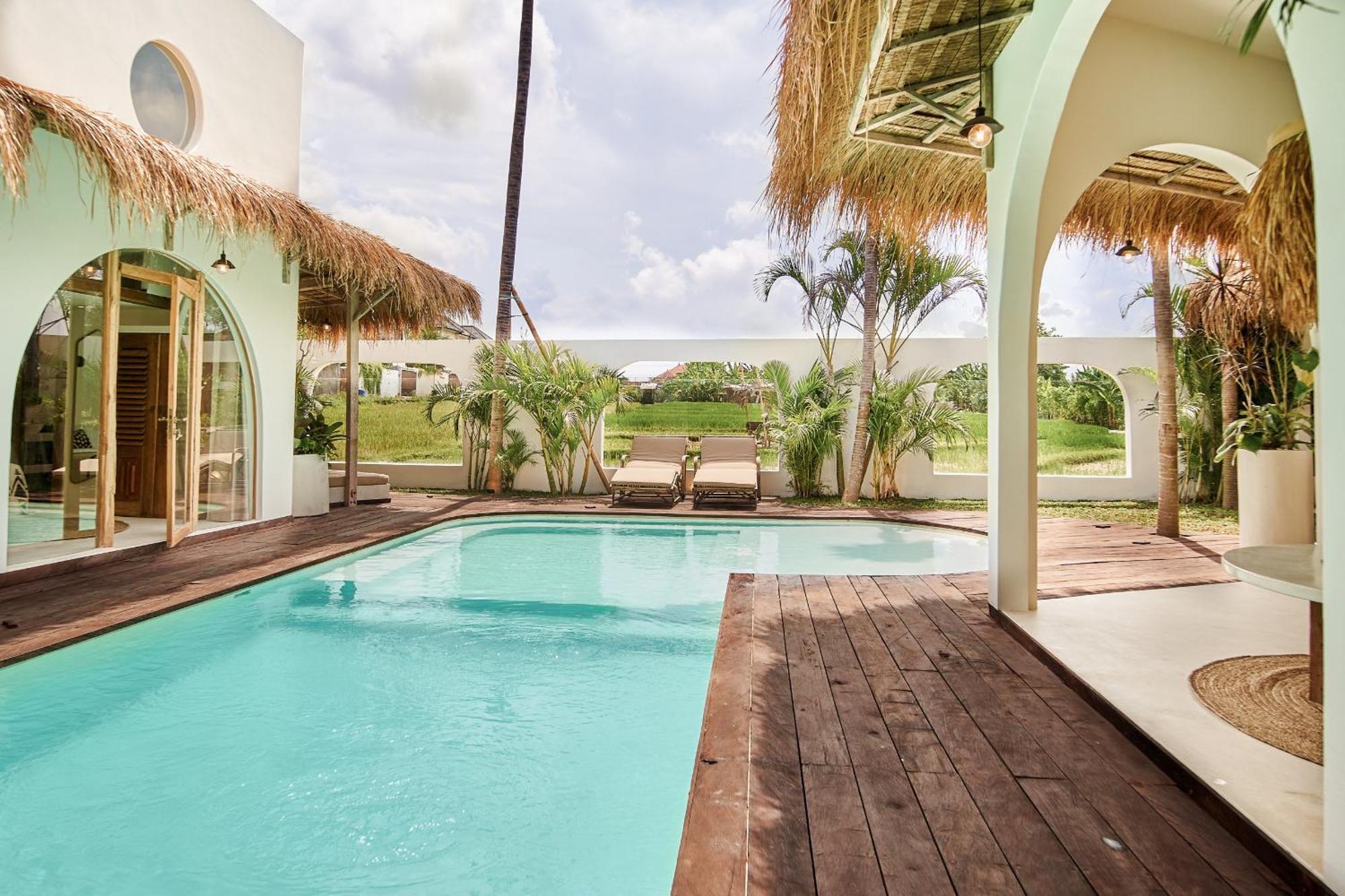 Villa Casa Luna Canggu เกอโรโบกัน ภายนอก รูปภาพ